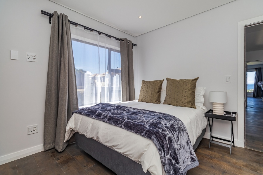 4 Bedroom Property for Sale in The Hill Western Cape